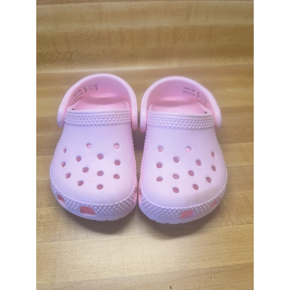 Crocs Infant Littles Classic Clog in Pink Milk Size 4